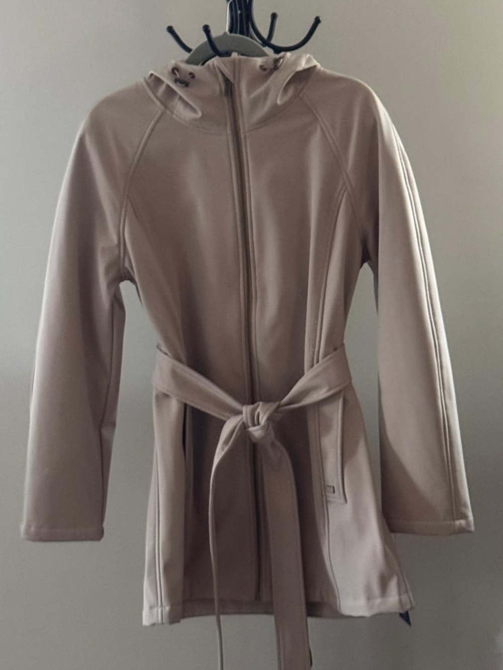 Tommy Hilfilger Women’s Jacket Hooded Fleece Lined Medium Light Beige NWT